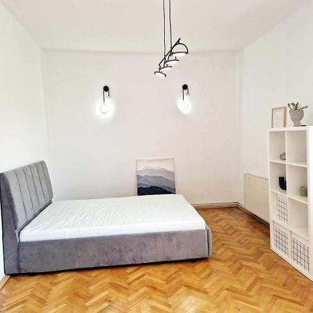 Olv Nomad Apartment Cluj-Napoca Exterior foto